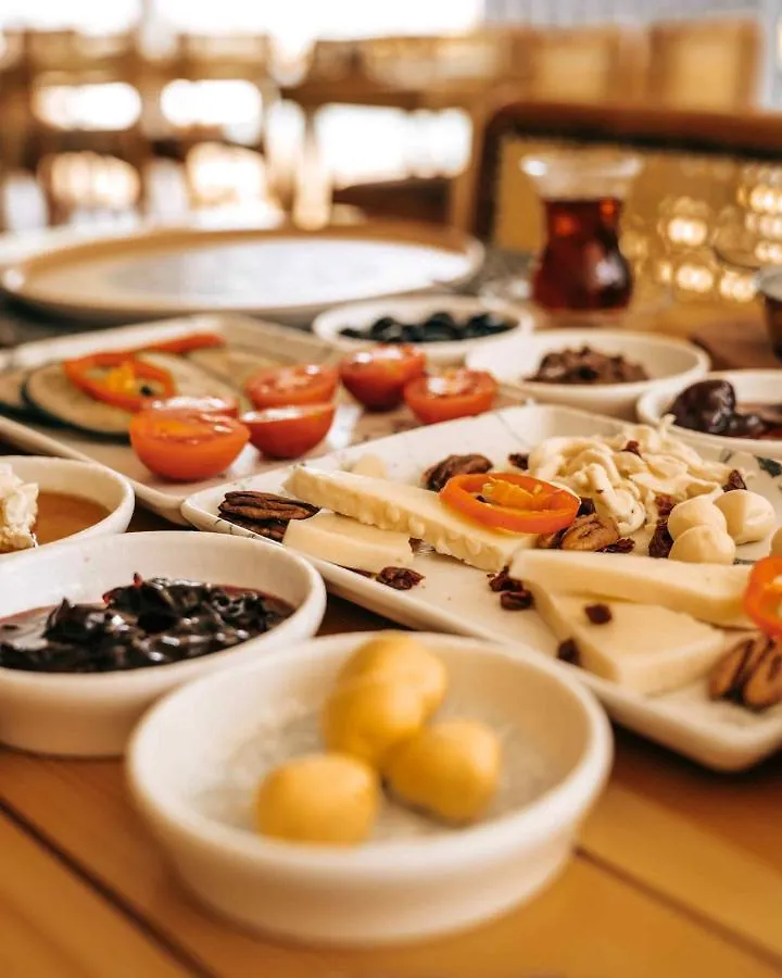 Sevilla Otel Alacati Çeşme