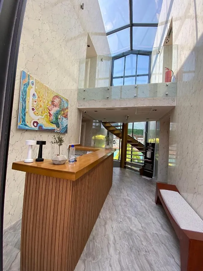 Sevilla Otel Alacati Çeşme